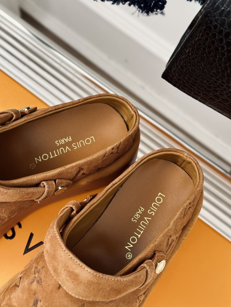 Louis Vuitton Slippers